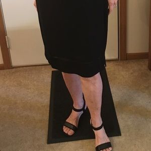 Elegant silk little black skirt